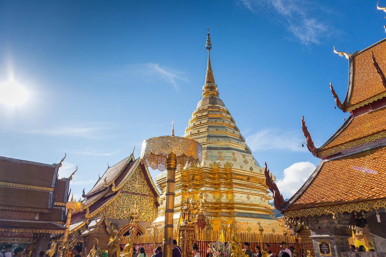 Songkran & Other Festivals in Thailand: Why You Need to Pre-Book Your Transfers with Siam Family Tours