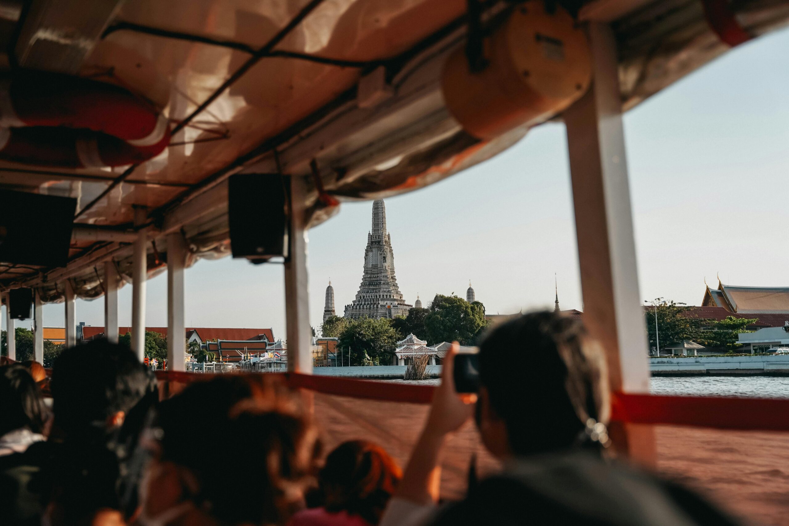 What to Do Near the Chao Phraya River in Bangkok – Must-Visit Places for Every Traveler